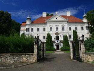 Teleki-Degenfeld Kastelyszallo Szirák Exteriör bild